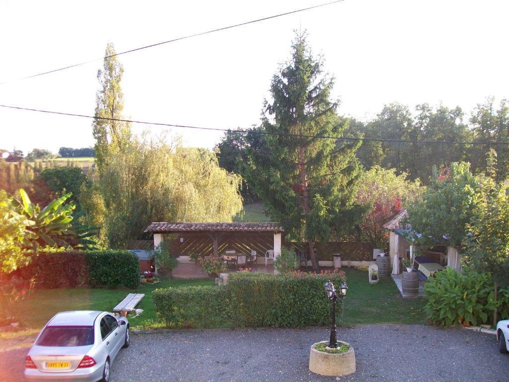 Bed and Breakfast Domaine Capiet à Courpiac Extérieur photo