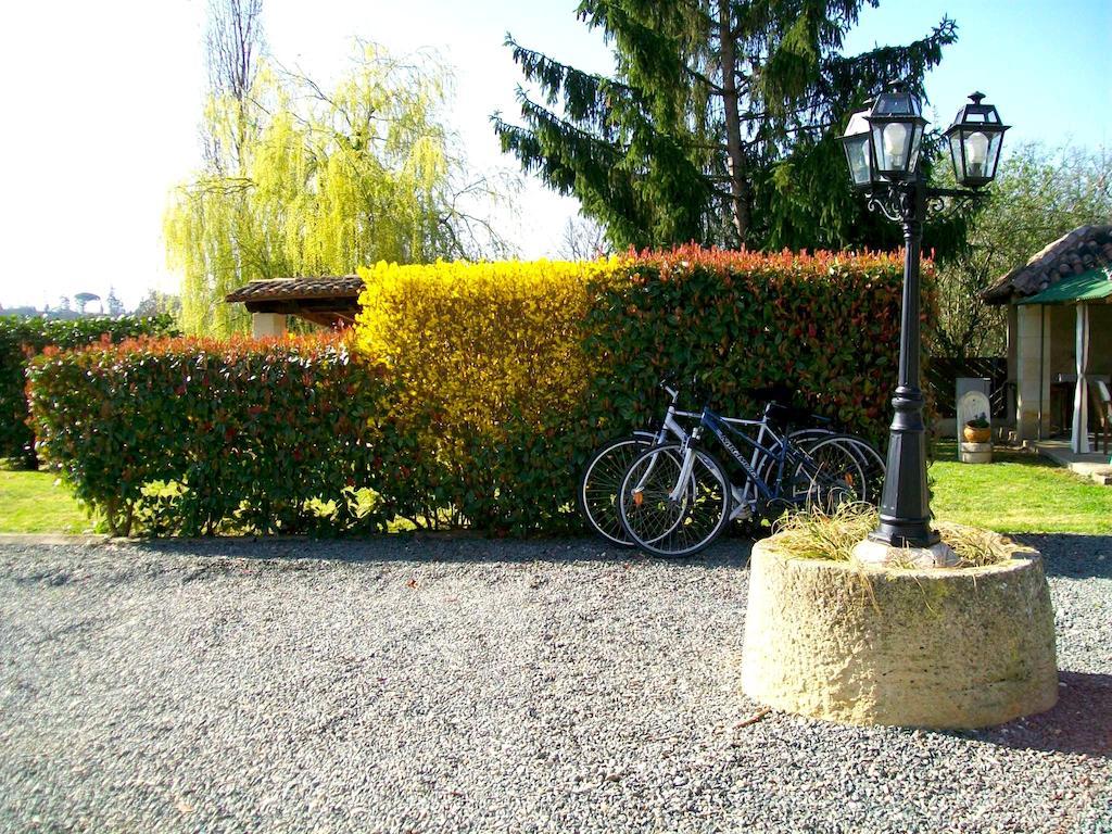 Bed and Breakfast Domaine Capiet à Courpiac Extérieur photo